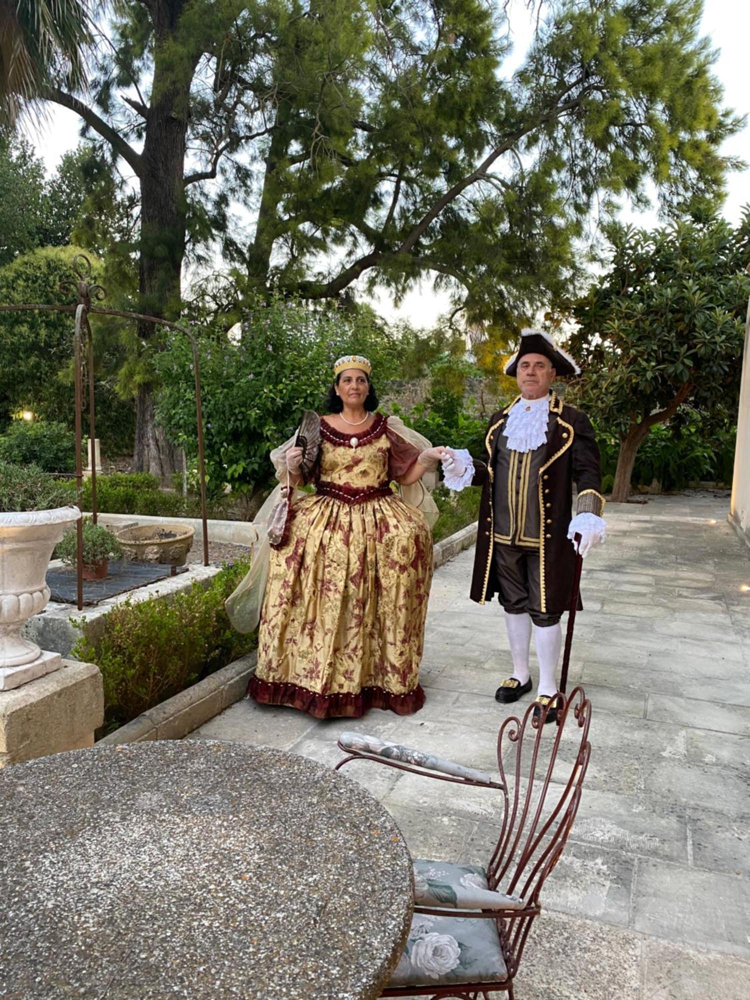 레체 Palazzo De Carlo E Il Parco Dei 7 Pozzi B&B 외부 사진